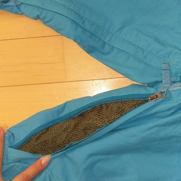 Burton snow pants XL - Picture 10 of 16